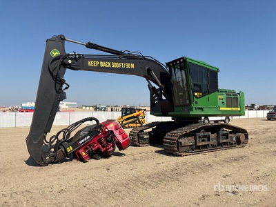 2015 John Deere 2154D معالج