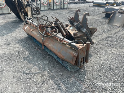 Cat 96 in Accesorio de barrido