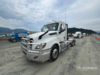 2021 Freightliner Cascadia 6x4 3- Achs Sattelzugmaschine mit Schlafkabine