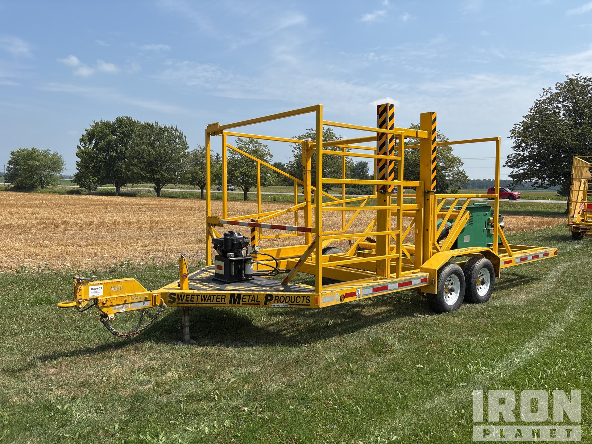 2017 Sweetwater Metal T/A (1) Coil Tubing Reel Trailer