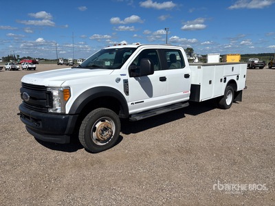 2017 Ford F-550 XL 4x4 Crew Cab Camión Utilitario