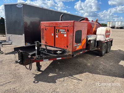 2020 Ditch Witch HX30 500 gal T/A Vacuüm graafeenheid