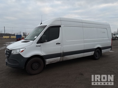 2020 Mercedes-Benz Sprinter 2500 فان نقل