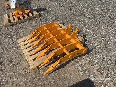 44 in Excavator Rake - Fits Cat 305