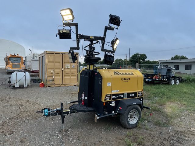 2021 Allmand Maxi-Lite 8 kW Light Tower