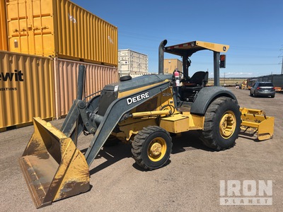 2013 John Deere 210K 4x4 Chargeuse entretien paysager