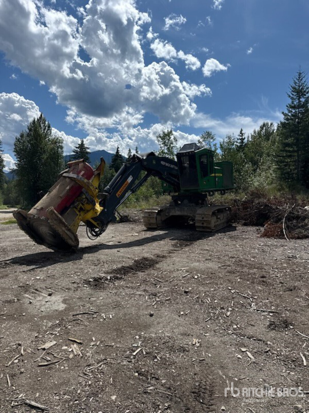 2016 John Deere 959M Leveling Track Feller Buncher