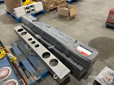 Quantity of Towing Lightbar Housings