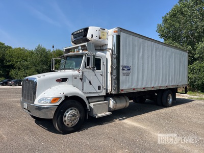 2010 Peterbilt 335 4x2 Refrigerated Truck