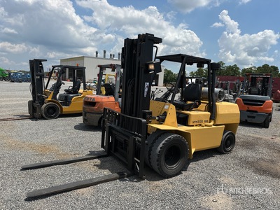 1998 Hyster H100XL 10000 lb Pneumatic Tire Heftruck
