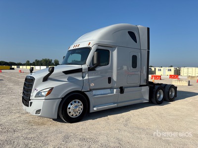2022 Freightliner Cascadia 126 6x4 T/A Sleeper Truck Tractor