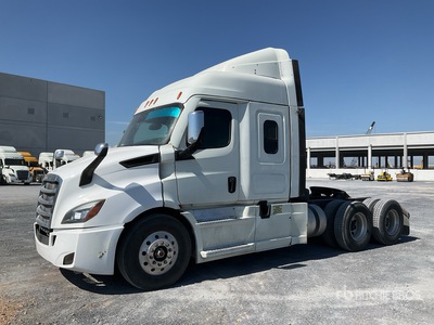 2021 Freightliner Cascadia 116 6x4 Tractocamion con Dormitorio / T/A Sleeper Truck Tractor