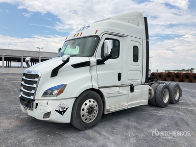 2020 Freightliner Cascadia 116 6x4 Tractocamion con Dormitorio / Tracteur Routier Couchette