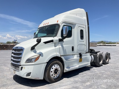 2021 Freightliner Cascadia 116 6x4 Tractocamion con Dormitorio / T/A Sleeper Truck Tractor