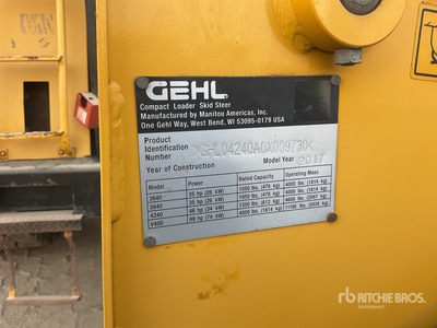 2017 Gehl R164 Chargeuse à direction à glissement