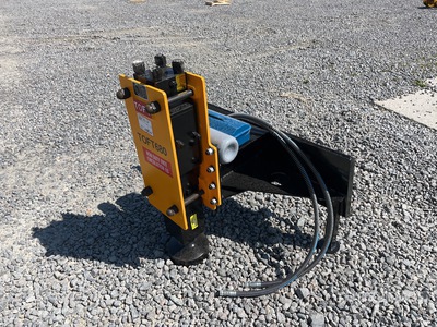 2025 TOFT TOFT680 Skid Steer Post Driver (Unused)
