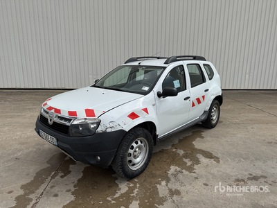 2011 DACIA Duster 4x4 AWD Automobile