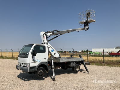 Oil&Steel Scorpion 1490 15 m on 2006 Nissan Cabstar 35.13 4x2 Arbeitsbühne-Lkw