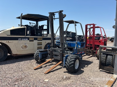 2001 Teledyne Princeton D50 5000 lb 3x3 Carrello elevatore su autocarro