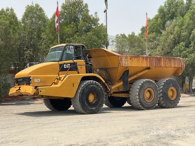 2004 Cat 740 Articulated Dump Truck