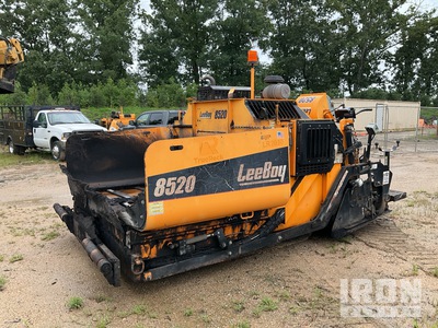 2017 LeeBoy 8520 Track Finisseur pour asphalte