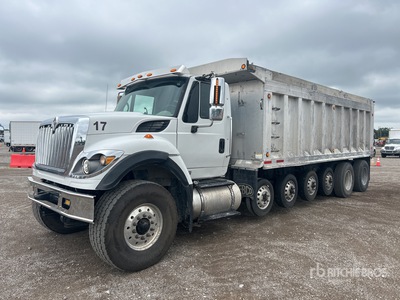 2008 International 7700 14x4 5 ejes Camión dumper
