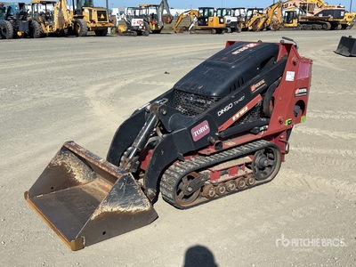 2019 Toro TX427 Mini Chargeuse sur rails compacte