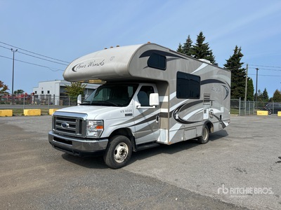 2014 Ford E350 Four Winds Motor Home