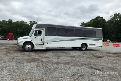2015 Freightliner M2 106 4x2 35-Seat Bus