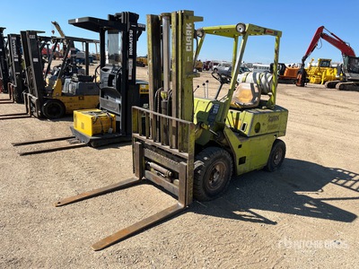 Clark Forklift