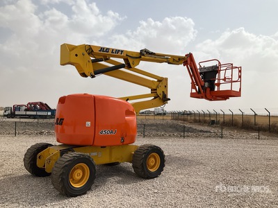 2007 JLG 450AJ 4WD Diesel Articulating Boom Lift