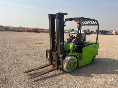 Maximal FB35-MJZ Forklift (Inoperable)