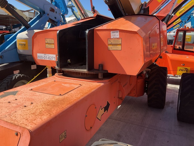 2014 JLG 1350SJP