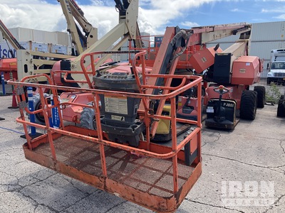 JLG 800AJ 4WD Diesel Articulating Boom Lift