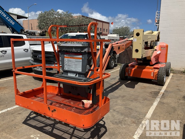 ELEVADOR ARTICULADO 2013 JLG E450AJ