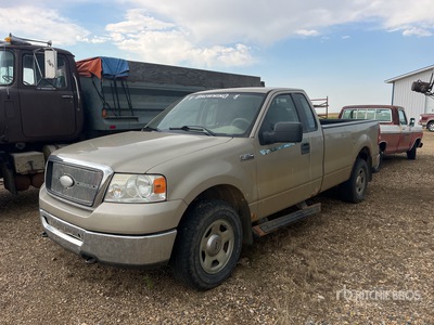 Ford F-150 XLT 4x4 Pickup
