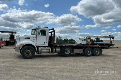 2016 Peterbilt Camion à plateau basculant