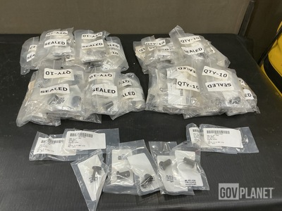 (209) Navistar Defense 1837747C1 Sleeve Bushings