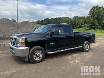 2015 Chevrolt 2500HD 4x2 Crew Cab Pickup