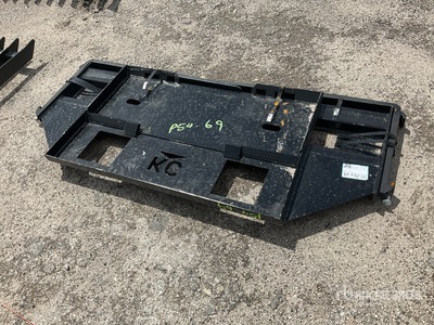 2025 Kit Containers QT-72-FF-42 42 in Skid Steer Forks (Unused)