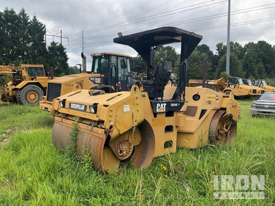 2009 Cat CB534DXW Double Drum Roller (Inoperable)