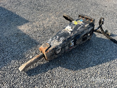Cat H65 Hydraulic Breaker