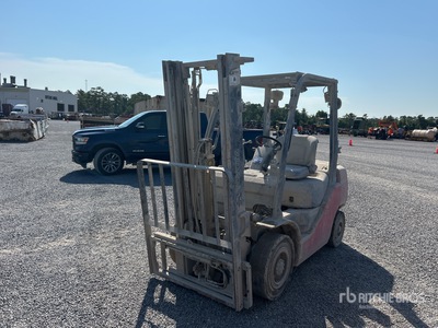 2019 Toyota 8FGU25 4900 lb Pneumatic Tire Forklift