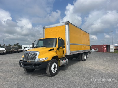 2020 International MV607 4x2 Camion fourgon