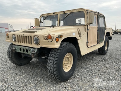 AM General M1097R1 HMMWV 4 Door Soft Top w/Truck Body