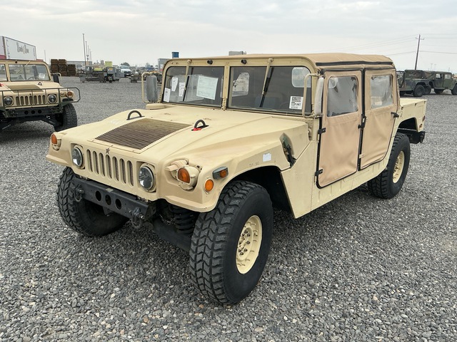 AM General M1097R1 HMMWV 4 Door Soft Top w/Truck Body