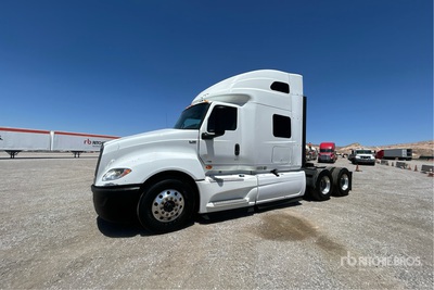 2019 International LT625 6x4 T/A Slaapcabine Trekker