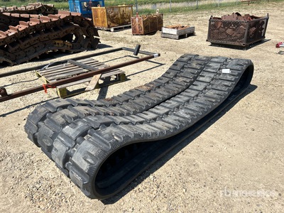 Quantity of 18 in Rubber Tracks