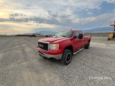 2011 GMC Sierra 3500 SLE 4x4 Extended Cab Pickup
