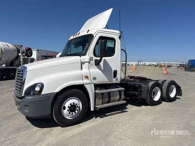 2020 Freightliner Cascadia 125 6x4 Cabeza Tractora Cabina Corta